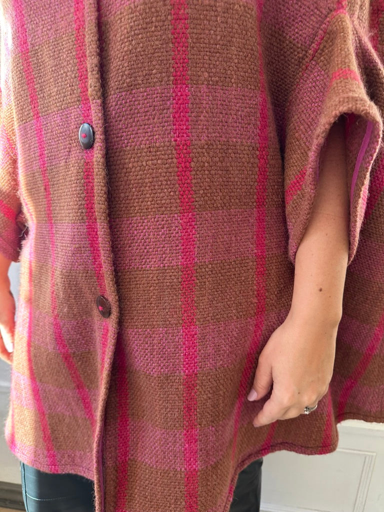 AMISTAD - Terracota Baby Alpaca Cape made in a Loom