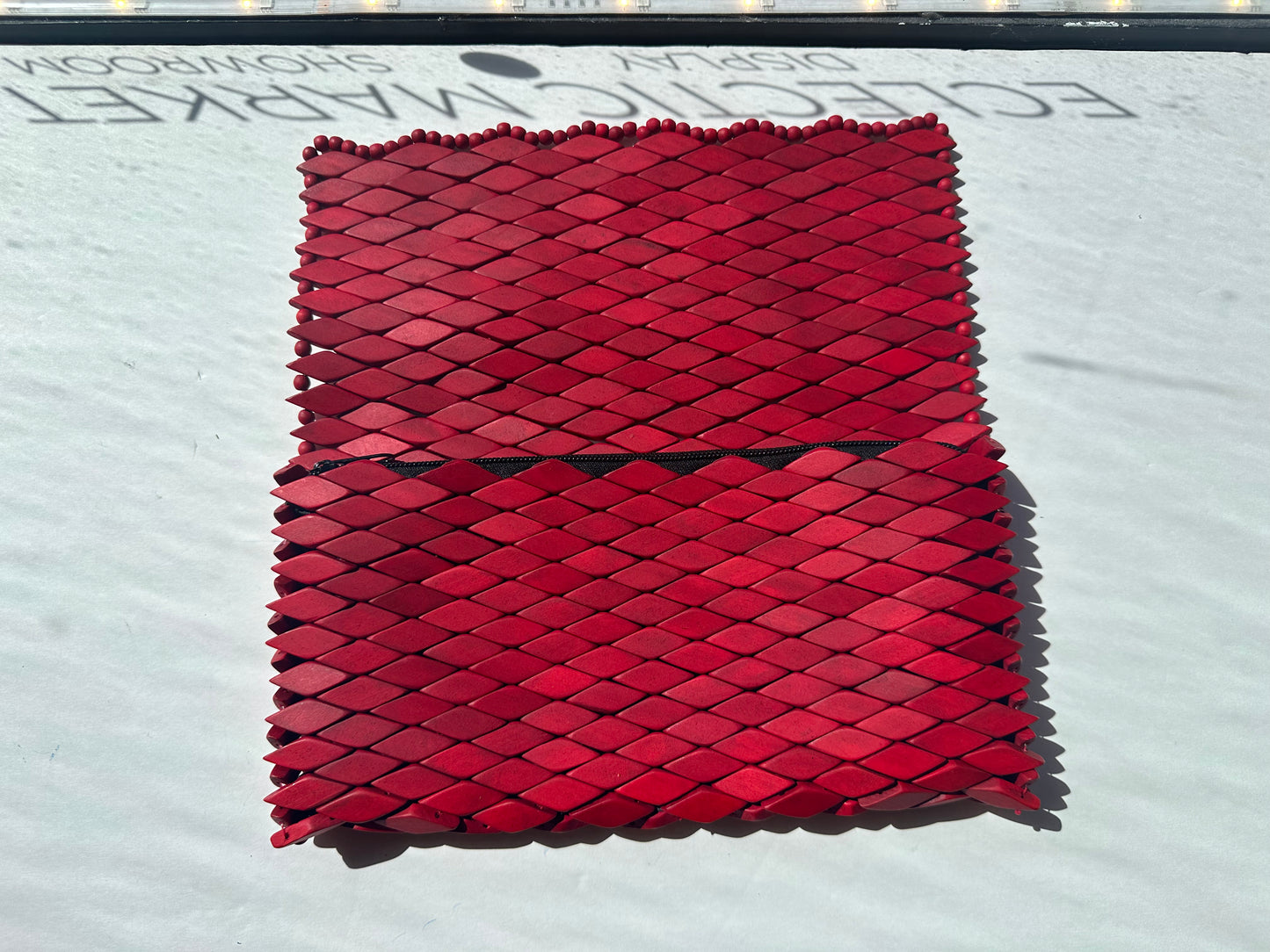 CHAPEUZINHO VERMELHO, Clutch