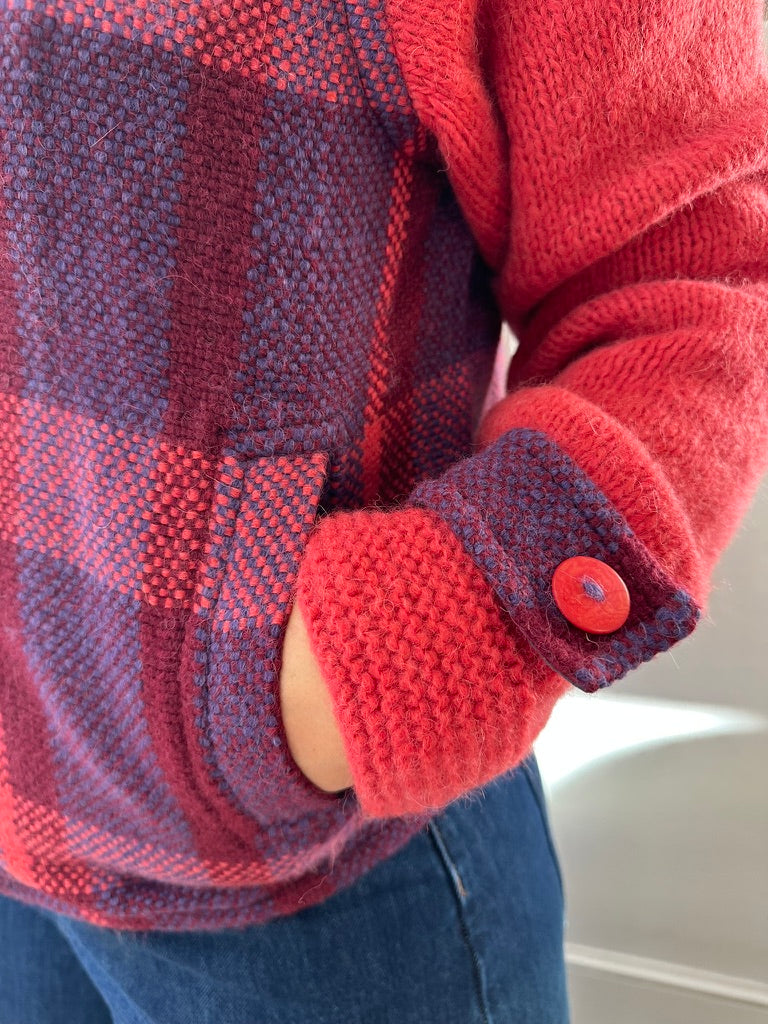 FRENESÍ- Baby Alpaca Jacket Made in a Loom with Knitted Sleeves