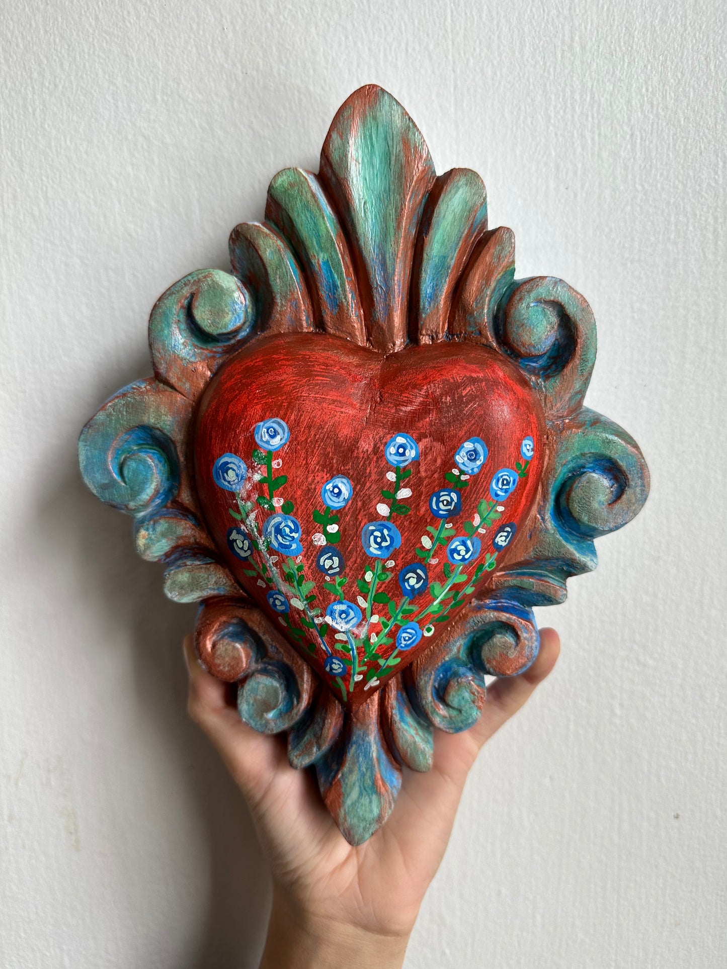 CARVED IN WOOD & HAND PAINTED WALL DECOR COLLECTION
