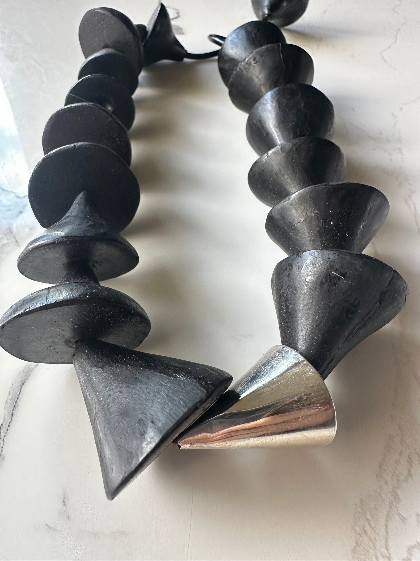 Minimalist Coconut & Silver "Ponteira" Choker Necklace