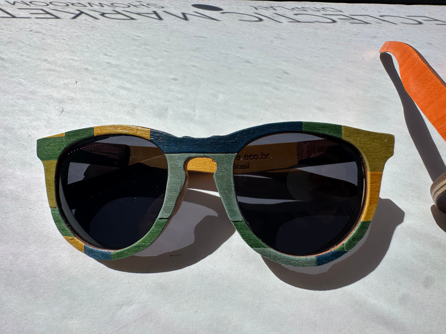 WOODEN SUNGLASSES