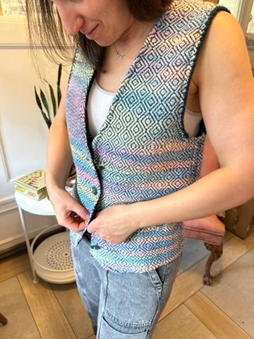 HORTENSIA - Alpaca Loom Weaved Colorful Vests