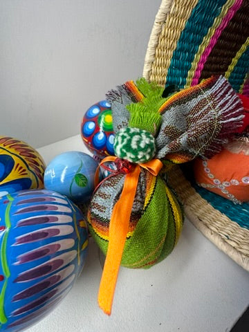 COLORFUL AUTHENTIC ORNAMENTS, Bombillos Navideños