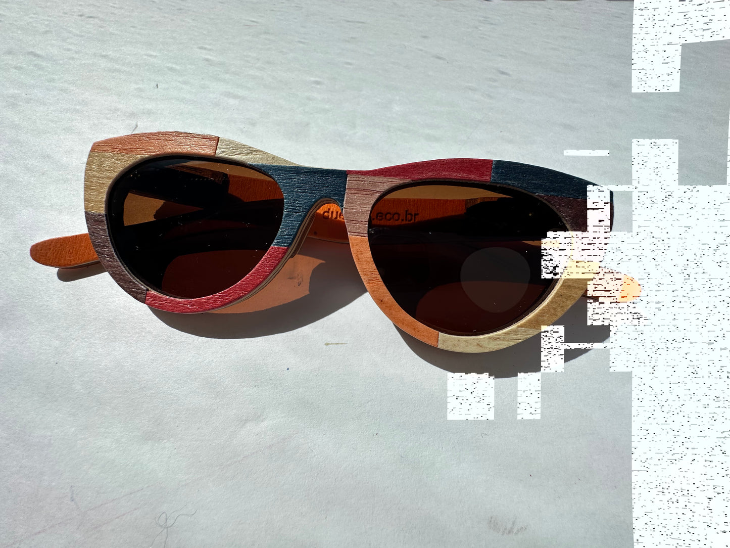 WOODEN SUNGLASSES