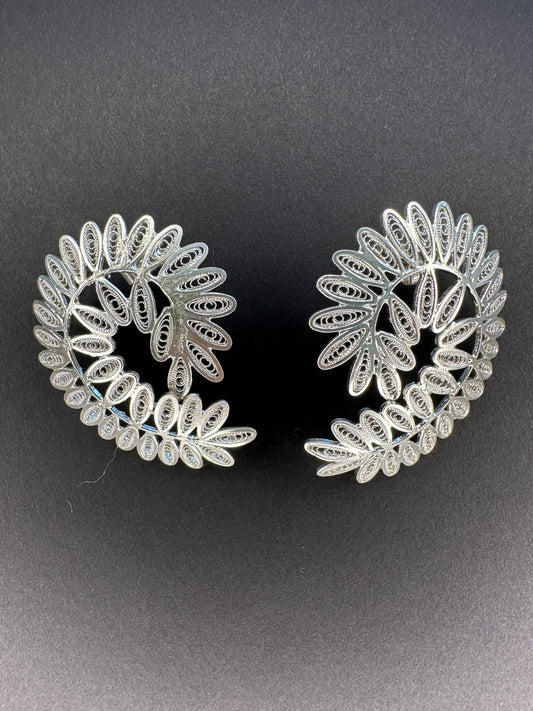 Spiral Petals - Filigree earrings