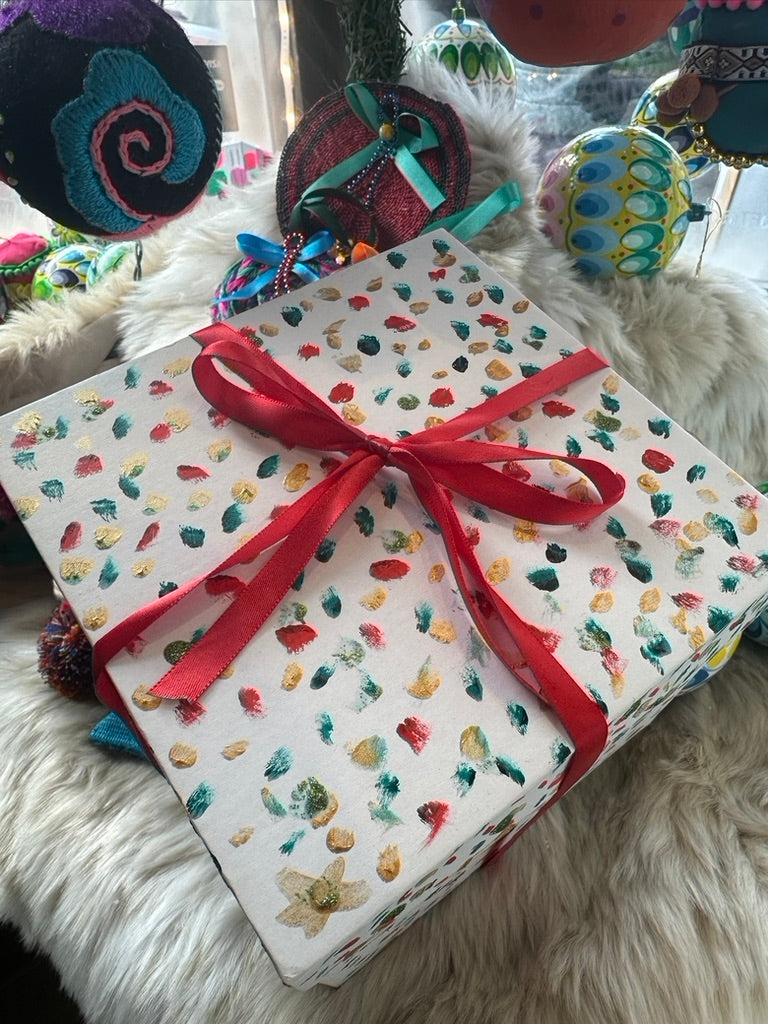 SIX SENSES CHRISTMAS GIFT BOX