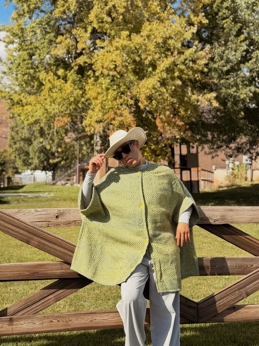 Eter/Amarillo Baby Alpaca Cape